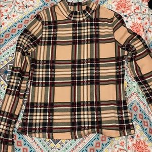 Long sleeve plad tight fit shirt